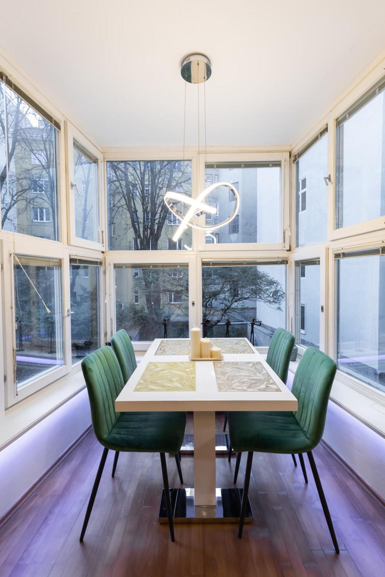 Palais Petrus Apartment Vienna Luaran gambar